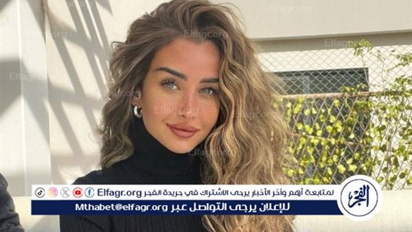 هنا الزاهد تتألق في باريس بإطلالة أنيقة وجذابة